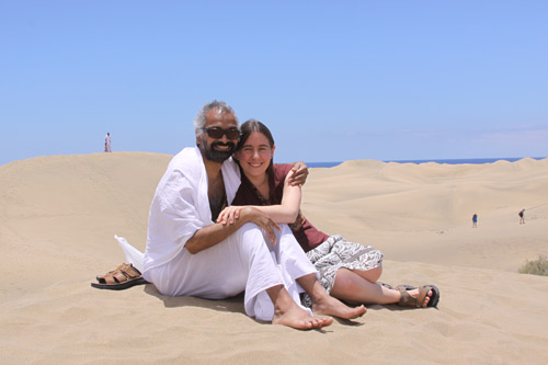 Swami Balendu and his wife Ramona